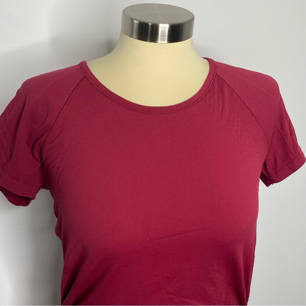 Athleta Speedlight Chilled Sangria Seamless Tee - Picture 3 of 14